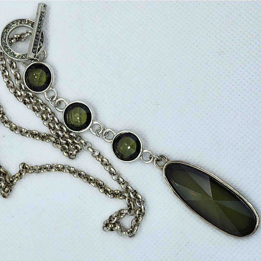 🔺️Silver Tone Chain & Green Beaded Drop Necklace - Picture 9 of 16